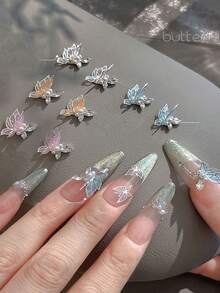 5 piezas Encantos de uñas de mariposa 3D, 5 piezas por paquete Mariposas rosas, blancas, azules y naranjas con rhinestones y perlas falsas, accesorios de joyería DIY para diseño de manicura, suministros para uñas