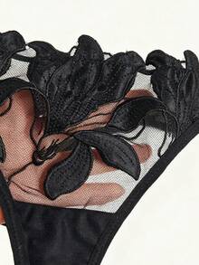 Christmas Lingerie Ladies' Charming, Sexy And Romantic Transparent Lace Set With Blue Flower Embroidery - màu đen - Xem 5