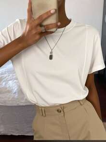 Livesso Solid Seam Detail Tee Old Money Style Business Casual Woman Work Clothes - White - View 1