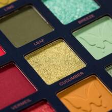 beauty glazed 18 Colors Eyeshadow Palette, Matte, Pearl, Glitter Eyeshadows, Butterfly Pattern, Rich Colors, Velvet Texture, High Pigmentation, Long-Lasting Waterproof Makeup Palette - #B110 - 查看 11