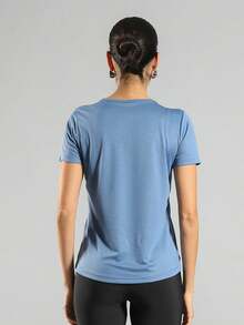 FITNATION Fitness T-Shirt With DRYFIT Technology For Quick Sweat Drying, Ideal For All Sports. - 藍色 - 查看 4