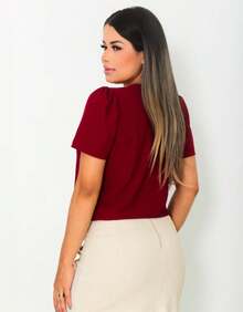Blusa Social Feminina Manga Curta Gola V - Vinho - Visão 4