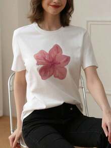 1pcs Plus Size Women's Loose Fit T-Shirt, Printed With Watercolor Pink Hibiscus Flowers, Perfect For Tropical Vacations, Beach Dates, Summer Parties - 白色 - 查看 2