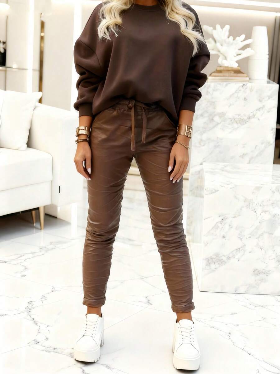 Damen Thermisch gefütterte Hose mit hoher Taille aus Kunstleder mit Kordelzug, lässige plissierte Taschen Slim Fit warme Kunstleder Leggings - Schokoladenbraun - Übersicht 1