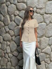 FOR BEAUTY Women's Spring/Summer New Knit Cardigan, Casual & Minimalist, Suitable For Commuting And Daily Wear, Solid Color Short Sleeve Metal Button Sweater, New Year New Style - White Tea - View 4