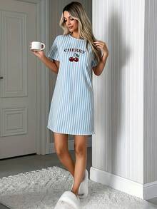 女士樱桃印花睡裙 - 休闲短袖圆领睡衣，饰以红色樱桃和樱花图案，轻盈条纹，舒适睡衣，俏皮设计，柔软面料 - 藍色 - 查看 4