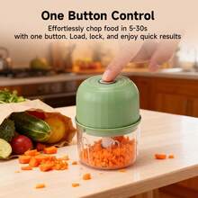 Pequeña picadora-trituradora eléctrica multifuncional de ajo - Tiene también la propiedad de procesador de alimentos pequeño y portátil; puede triturar verduras y ajo. Como procesador de alimentos manual, se puede usar para cortar ajo, cebolla y chile. Su función principal es triturar y picar ajo; gracias a su diseño eléctrico, mejora la eficiencia del procesamiento, y su tamaño compacto facilita su almacenamiento y transporte. - Verde - Ver 5
