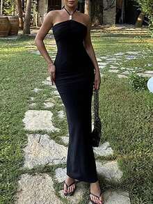 New Women's Fitted And Sexy Neck-Beaded Design Dress, Ladies' Summer Elegant Backless Sleeveless Long Dress, With Ruffles, Back Exposure, Shoulder Exposure, European-Style Solid-Color Dress, Elegant Party Dress, Banquet Dress.