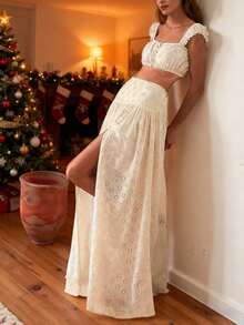 波西米亚风露脐吊带短上衣和半裙套装，浪漫别致的两件套，适合返校季、女士哥特性感万圣节服装、露背款式、圣诞派对造型、约会之夜装扮、圣诞节、情人节、新年、年末、圣诞派对等场合。 - 米色 - 查看 1