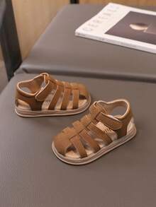 1双棕色幼儿男女童钩环式闭趾夏季休闲婴儿凉鞋 - 卡其色 - 查看 2