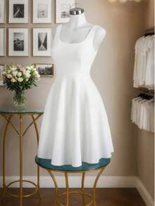 Maniquí de Dama | Exhibidor de Mujer 3/4 de Plástico de Alta Resistencia con Aro Metálico | Cuerpo Femenino para Ropa y Accesorios | Paquete de 1 Pieza - Blanco - Ver 3