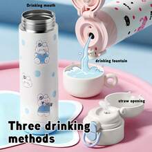 1pc 500ml Stainless Steel Insulated, Spring-Loaded, Dual-Drink Mug Features A Cute Cartoon Print, Making It Fun, Exquisite, And Suitable For Everyday Drinking Needs. It's Suitable For Various Scenarios Including Office, Home, Travel, And Outdoor Activities, And Is Perfect For Personal Use, As A Gift, Birthday Present, Or Holiday Present. It Keeps Drinks Hot Or Cold.