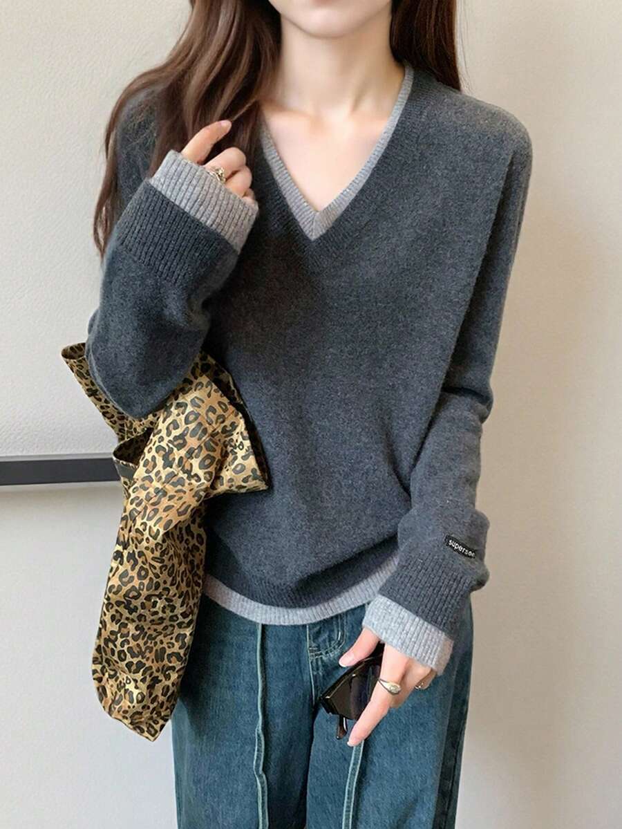Alicedudu Sweater Pullover Leher V Wanita Musim Gugur/Dingin, Desain Minimalis dengan Tampilan 2 in 1 - Dark Grey - View 1