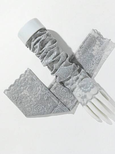 1 Pair Women's Fashion Lace Fingerless Long Gloves, Suitable For Autumn/Winter Outdoor Decoration+Winter Gear+Gloves Bear+Christmas