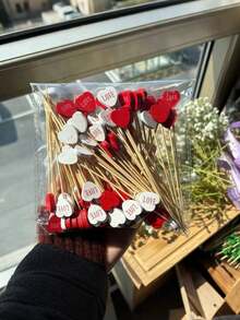 100pcs/50pcs Valentine's Day Heart Theme Skewers - Red & White Heart "Love" Pendant, Heart Shaped Bamboo Toothpicks, Bamboo Skewers, Ideal For Cakes, Desserts, Salads, Sandwiches - Birthday, Wedding, Valentine's Day Events, Parties, Restaurants And Home, Holiday Tableware, Decorative Skewers, Bamboo Picks - Multicolor - View 6