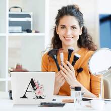 Blisswave Kosmetiktasche mit Namen, personalisierte Kosmetiktasche von A bis Z, hochwertiger Metallreißverschluss, exquisites Druckdesign, gefüttert, personalisierte Geschenke für Frauen undädchen (weiß) - V - Übersicht 3