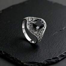 خاتم حجر كريم أسود محفور بطراز بوهيمي قديم، مجوهرات فضية متآكلة، تصميم فريد مخصص