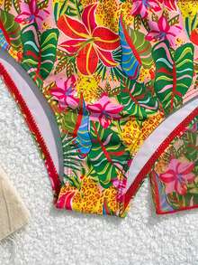 Young Girl Tropical Plant Print 3 PiecesSwimsuit Set: Vest, Shorts, And Split Skirt - Multicolor - View 3