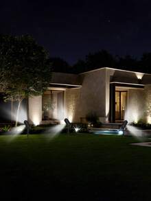 1pc Solar Spotlight, Outdoor Waterproof LED Floodlight, Garden Landscape Tree Lighting, Suitable For Lawn Landscaping, Tree Illumination, Courtyard Decoration, Night Atmosphere And Landscape Lighting Scenes