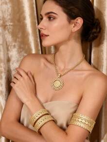 一套宫廷幸运眼和邪眼镂空金属手镯，花朵和奥斯曼图案吊坠项链，适合中东婚礼、派对、节日、圣诞礼物