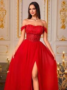 VIPGIRL New Red Off-Shoulder Fishbone Sequin Contrast Mesh Elegant Waist-Flattering Women's Formal Evening Gown - Red - View 7