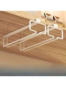 1个橱柜下酒杯架，厨房悬挂式金属玻璃杯收纳架，免钉玻璃杯整理架，黑色，节省空间，安装简便，防滑，适用于家庭、酒吧、厨房、咖啡馆、办公室和酒店，价格实惠