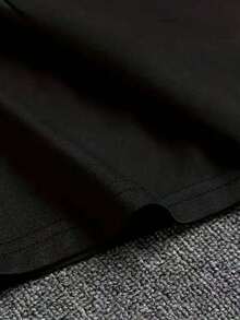 New Year HAPPY NEW YEAR Gold Artistic Letters Happy New Year Theme Fashion Pattern Print Casual Women's Long Sleeve T-Shirt Polyester Stretch Fabric Autumn Winter Season European And American Women's Comfortable Loose Round Neck Clothing Women's Long Sleeve T-Shirt - White And Navy Off-The-Shoulder Cropped Top-White And Navy Off-The-Shoulder Cropped Top - 黑色 - 查看 5