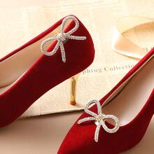 2pcs Shiny Silver Butterfly Shoe Clips, Metallic Mesh Texture, Fully Studded With Rhinestones. Exquisite And Glamorous, Adds Elegant Charm To Footwear