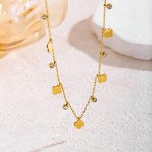 Women's Necklace In 18K Titanium Steel, Modern Style, Fade-Resistant, With Heart, Butterfly, And Star Pendants. Sophisticated Design, Inspired By European And American Styles. - 金色 - 查看 1