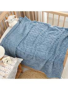 1 Couverture en corail pour enfants - Ultra douce, design rayé chaud en parabole, literie pour toutes les saisons pour la pouponnière et les tout-petits/adolescents en blanc/rose/bleu, jeté de sieste, élément essentiel de la chambre avec un tissu unicolore subtil et un compagnon de sommeil confortable en flanelle, climatisation simple - couverture pour bébé - Voir 2