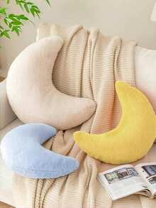 Soft & Cute Crescent Moon Shaped Plush Decorative Pillow, Suitable For Placing In Living Room, Bedroom, Office And Other Spaces. An Excellent Gift For Family And Friends. - Yellow - View 3
