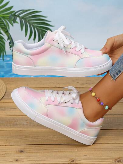 女士休闲运动鞋，春季新款平底低帮系带圆头鞋，户外休闲百搭轻便彩色平底鞋，跑步运动鞋