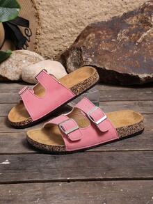 Màu be nhẹ nhàng, cảm giác thoải mái, thiết kế khóa đôi thời trang dễ dàng điều chỉnh, đế giày mềm mại mang lại cảm giác như đang đi trên mây, cực kỳ thoải mái khi mang hàng ngày, khi thư giãn tại nhà. Có sẵn màu hồng, đen và xanh dương để lựa chọn. - Hồng - Xem 7