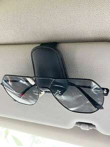 1pc Colorful, Lightweight, Portable, Sturdy, Scratch-Resistant, Easy-To-Store Leather Eyeglass Clip - A - View 4