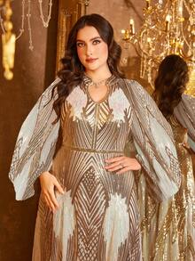 [随机剪裁] 优雅长款立领喇叭袖亮片拼接晚礼服