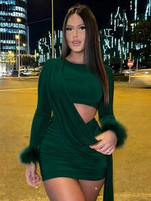 秋季性感紧身迷你连衣裙，毛茸茸袖口和镂空腰身设计，时尚百搭 - 墨綠色 - 查看 2