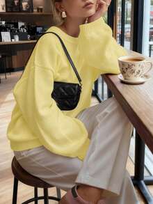 FOR BEAUTY Spring/Summer New Cream Yellow Solid Color Round Neck Long Sleeve Knit Sweater, Loose, Minimalist, Casual, Versatile Off-Shoulder Pullover Sweater, Essential For New Year