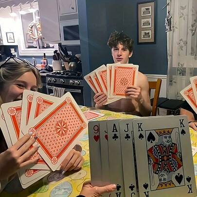 1 Set de Cartas de Juego Gigantes y Sobredimensionadas, Adecuadas para Fiestas Familiares, Entretenimiento de Ocio, Reuniones, Espectáculos de Magia y Otros Escenarios