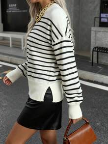 Black & White Striped Knit Cropped Sweater, Women's Casual School Style Long Sleeve Top - Black and White - View 11
