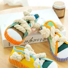 1-Pack Single Sneaker-Style Dog Chew Toy With Knot And Squeaky Ball - Durable Oxford Cloth Dog Chew Toy Suitable For Dogs Weighing 8-25 Lbs, With Interactive Squeaker, Perfect For Indoor And Outdoor Play For Puppies/Small/Medium Dogs. Made Of Nylon, Resistant To Pulling And Chewing, Standard Size Suitable For Various Small Breeds, Not Suitable For Large Dogs Or Aggressive Breeds, A Toy For Gentle Small Dogs.