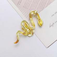 1pc Elegant Rose & Snake Brooch, Luxury Pin, Suitable For Women's Blazers And Sweaters, Unique Artistic Accessory For Christmas, New Year, Valentine's Day, No Power Required, Non-Rechargeable, Party Decor And Supplies - Gold - View 3