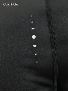 大码女式运动上衣，四向弹力短袖插肩圆领弧形下摆健身衫，带反光标签 | 修身速干吸湿排汗女式运动上衣，适合曲线身材，黑色夏季款 - 黑色 - 查看 9