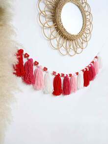 1pc Boho Style Valentine'S Day Heart Garland - Red, Pink, White Fabric Tassel Banner, Romantic Wall Hanging Decor, Multipurpose No-Electricity Festive Ornament For Home Atmosphere, Ideal Gift For Valentine'S Day