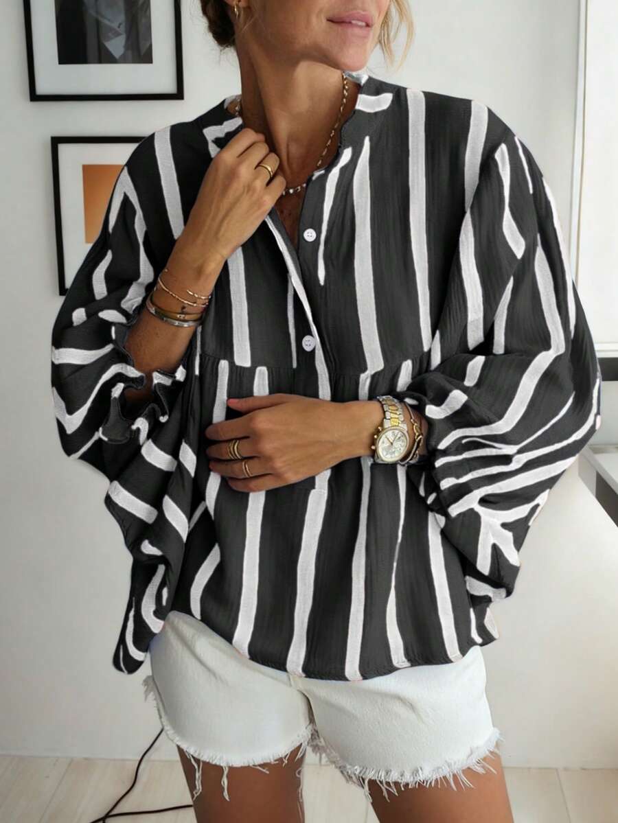 春夏女式度假休闲衬衫，复古风通勤极简复古简约美式长衬衫，拼色条纹荷叶边袖口V领宽松纽扣度假宽松荷叶边衬衫，适合外套 - 黑色 - 查看 1