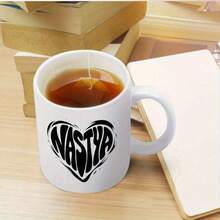 1pc Nastya Heart Ceramic Coffee Mug - Elegant White Cup Coffee, Tea, Hot Chocolate - Durable, Easy-To-Carry Design - Birthdays, Valentine's, Anniversaries - Home, Office, Travel - Trái tim, Văn bản, Nastya - Xem 4