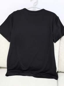 Disney 大码女式休闲T恤，系列图案圆领短袖上衣，弹力面料，可机洗，舒适服饰 | 都市时尚 | 休闲风格 - 黑色 - 查看 2