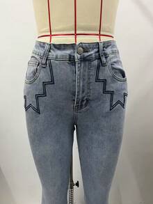 Jeans acampanados bordados y lavados con ajuste Elastic, adecuados para usar y desgastarse todos los días, para mujeres