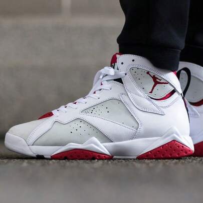 耐克 Air Jordan 7 Retro BG 女款篮球休闲鞋 304774-125