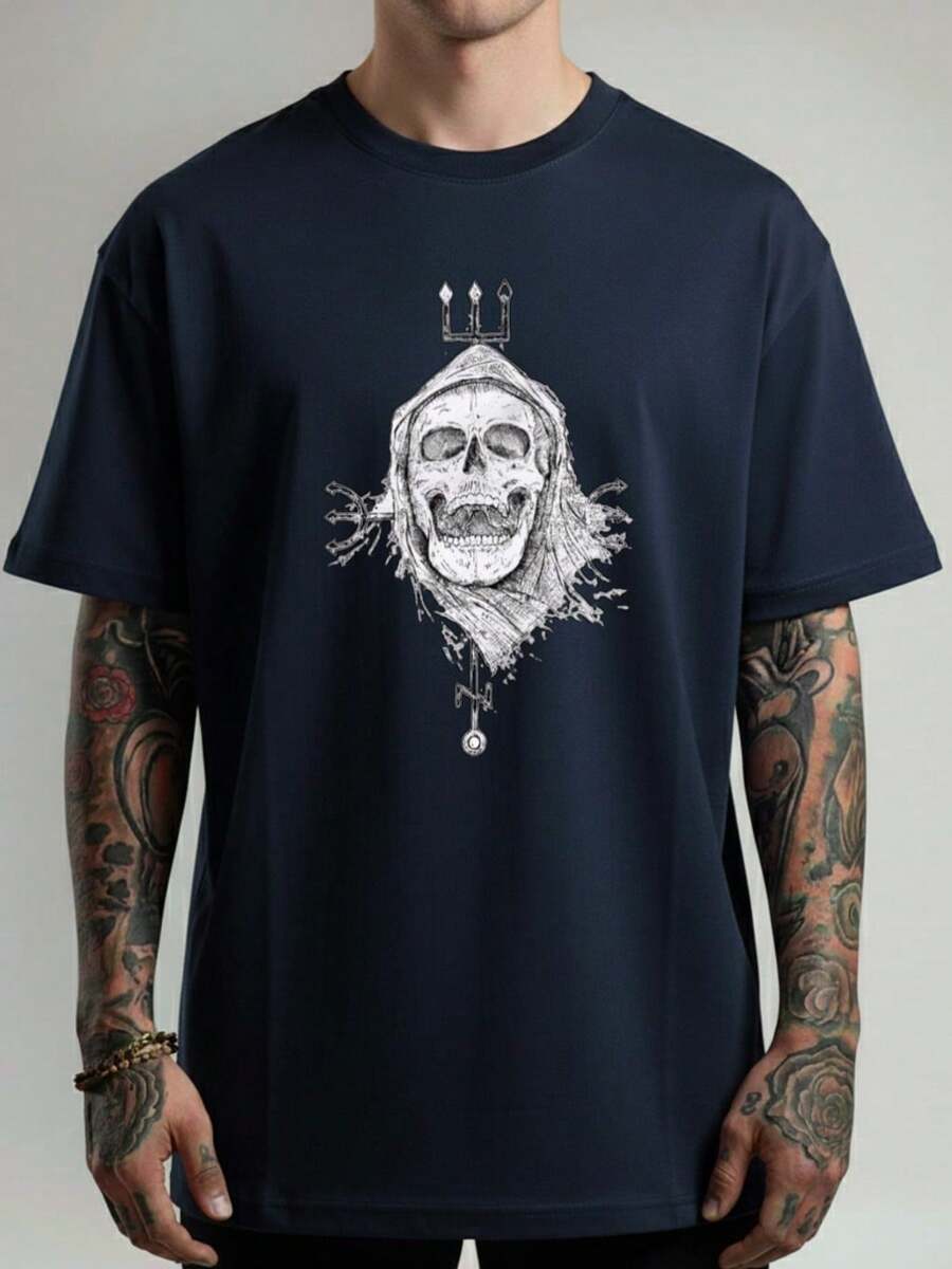 Camiseta Unissex Estilo Streetwar Estampada Caveira Crânio Manto e Tridente Street style Camisa Estilosa Masculina e Feminina - 100% Algodão Promoção Frete Grátis Rápido - Azul Escuro - Visão 1