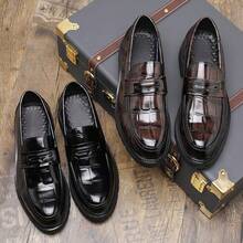 2026 Autumn/Winter New Men's British Style Crocodile Pattern Thick-Soled Loafers, Business Casual, Metal Buckle, Leather Shoes, Lazy Shoes, Men's Shoes, Brown Shiny Surface - Brown - View 3